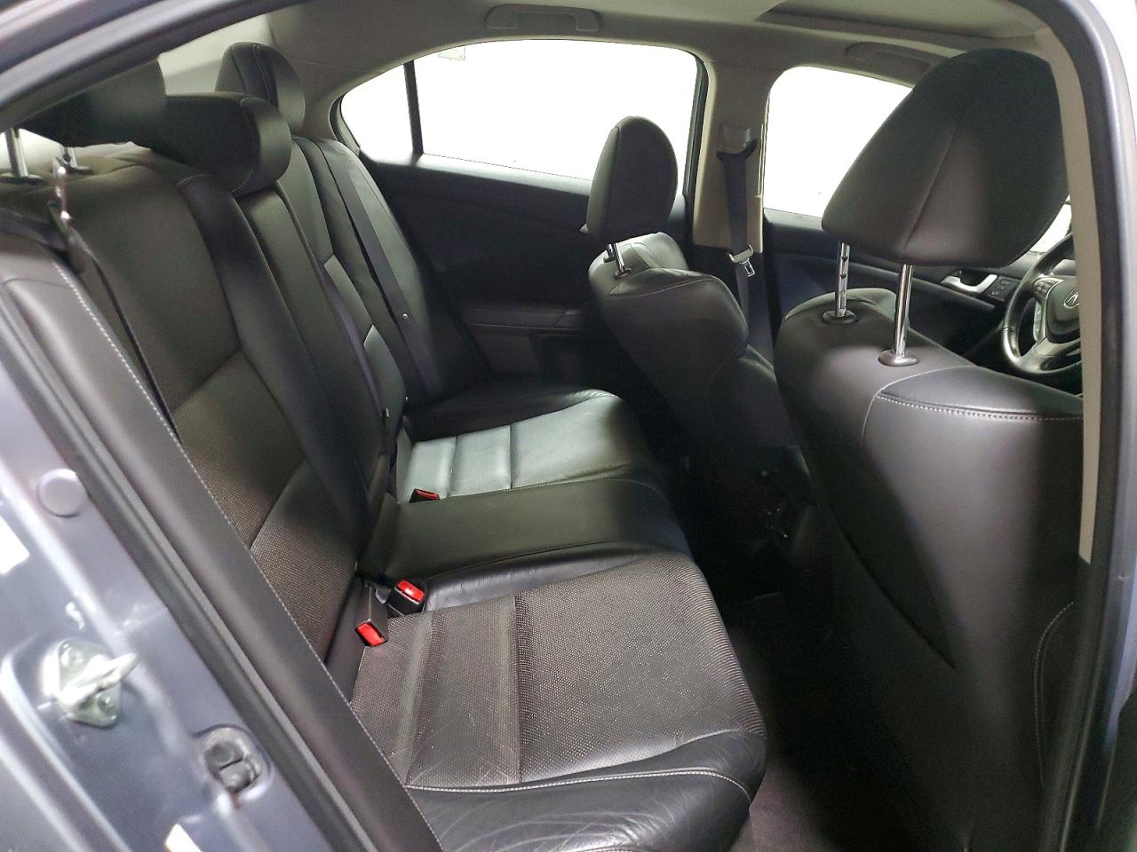 2011 ACURA TSX photo 10