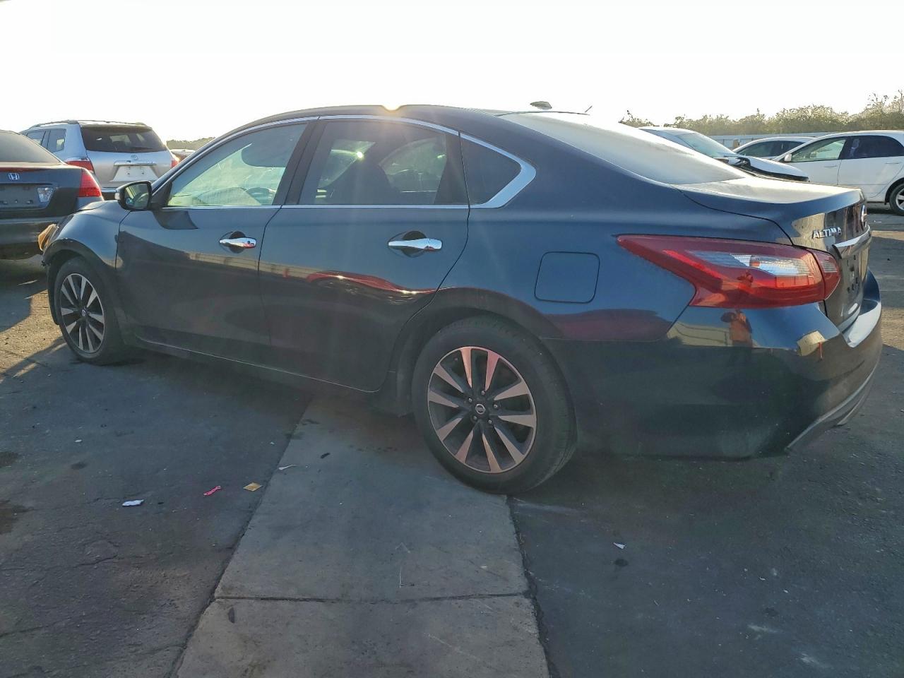 2018 NISSAN ALTIMA 2.5 photo 2