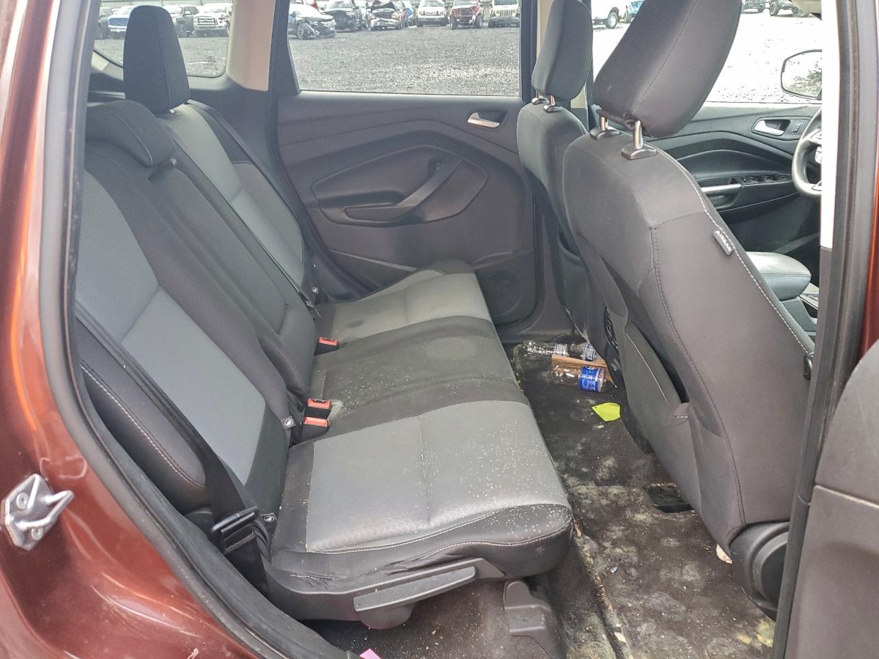 2018 FORD ESCAPE SE photo 10