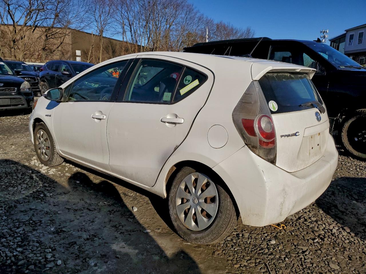 2012 TOYOTA PRIUS C photo 2