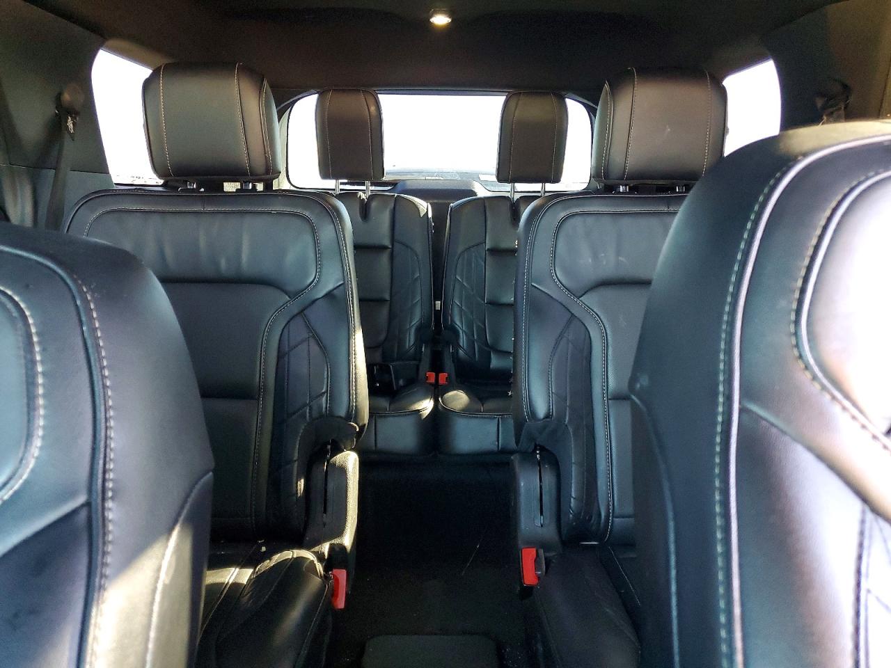 2016 FORD EXPLORER PLATINUM photo 10