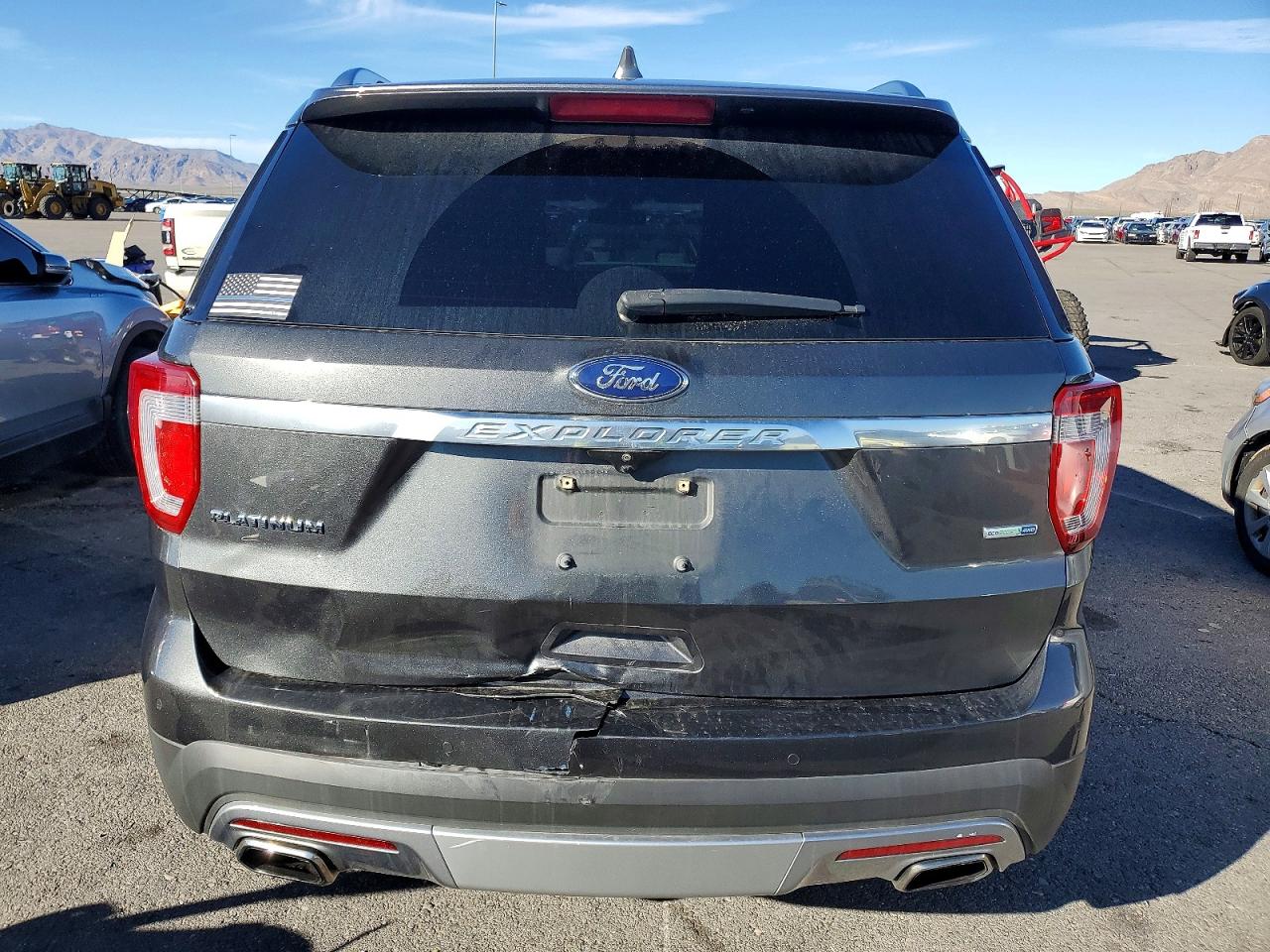 2016 FORD EXPLORER PLATINUM photo 6
