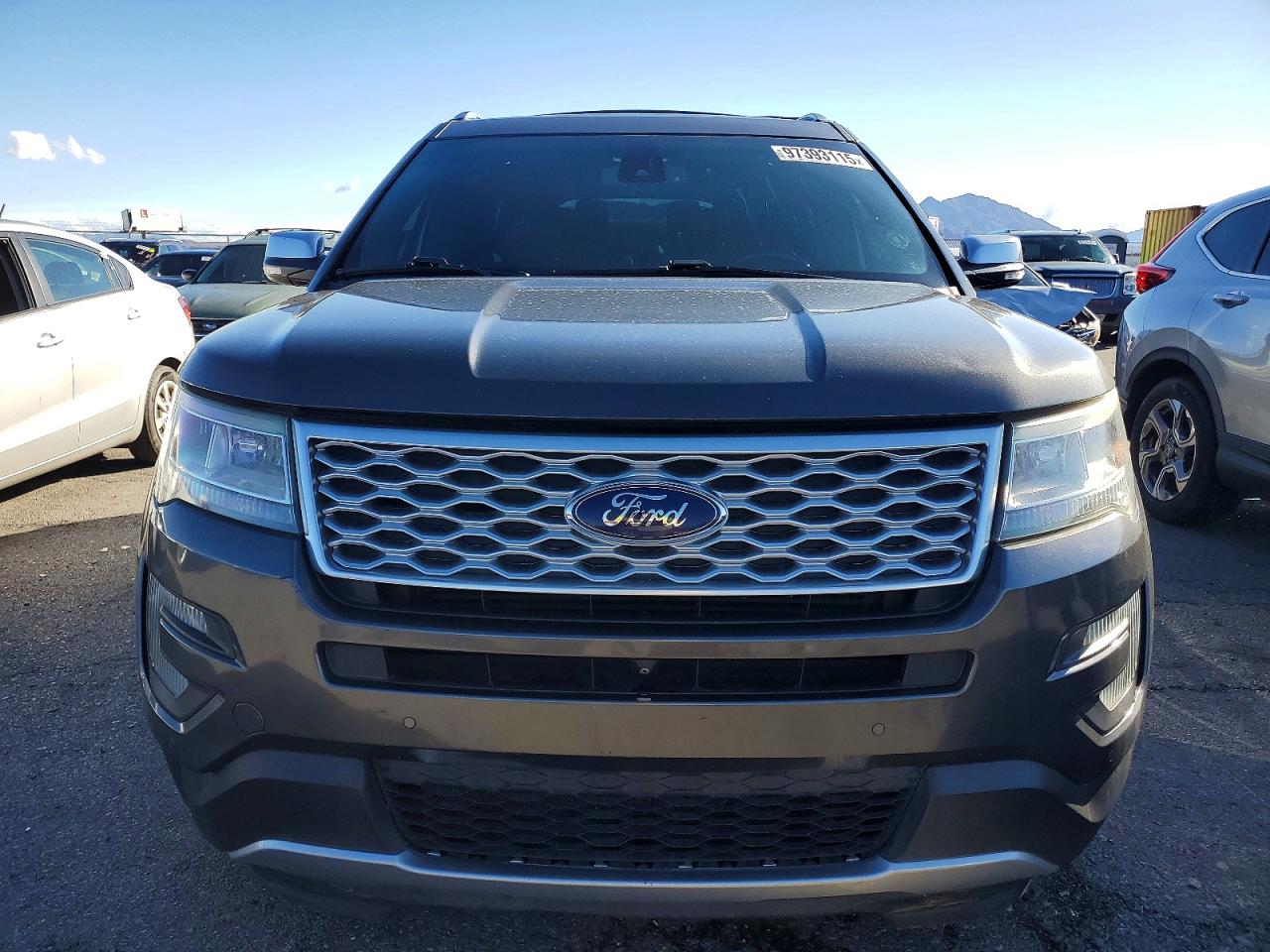 2016 FORD EXPLORER PLATINUM photo 5