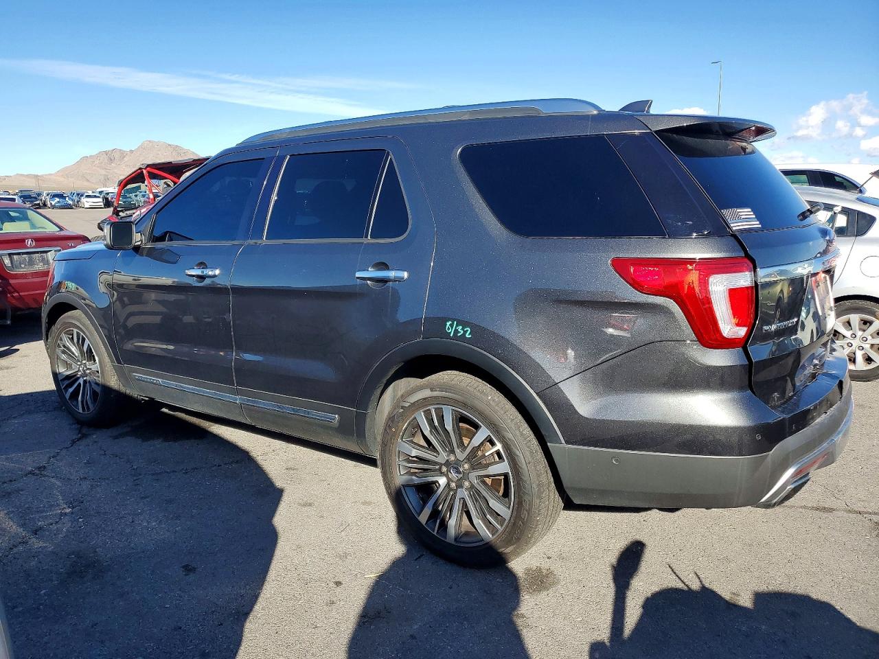 2016 FORD EXPLORER PLATINUM photo 2