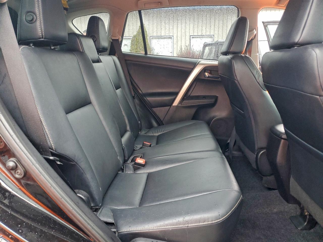2014 TOYOTA RAV4 LIMITED photo 31