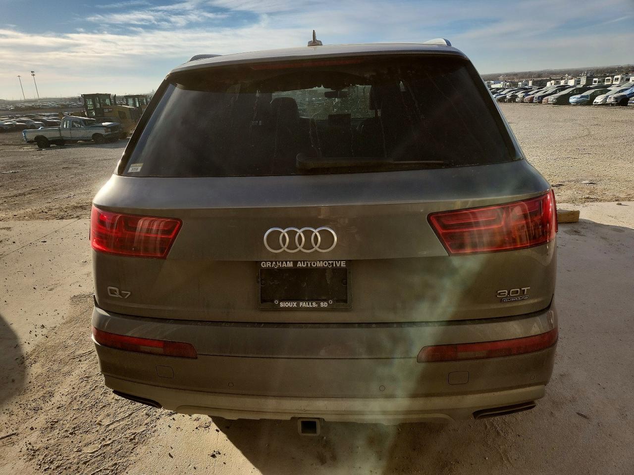 2017 AUDI Q7 PRESTIGE photo 6
