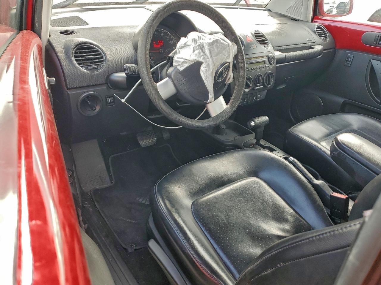 2006 VOLKSWAGEN NEW BEETLE 2.5L OPTION PACKAGE 1 photo 8