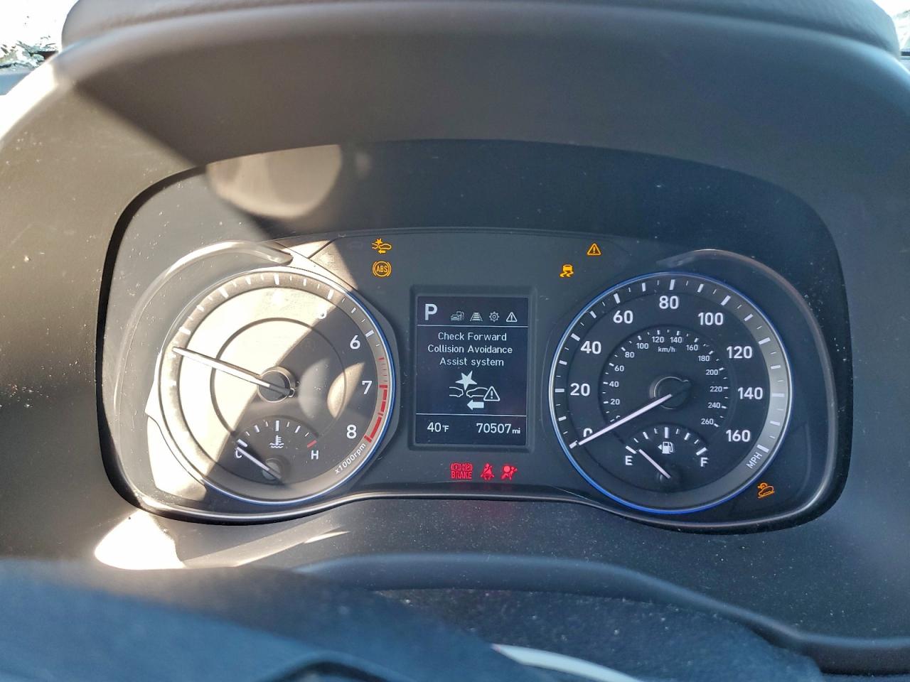 2020 HYUNDAI KONA SE photo 9