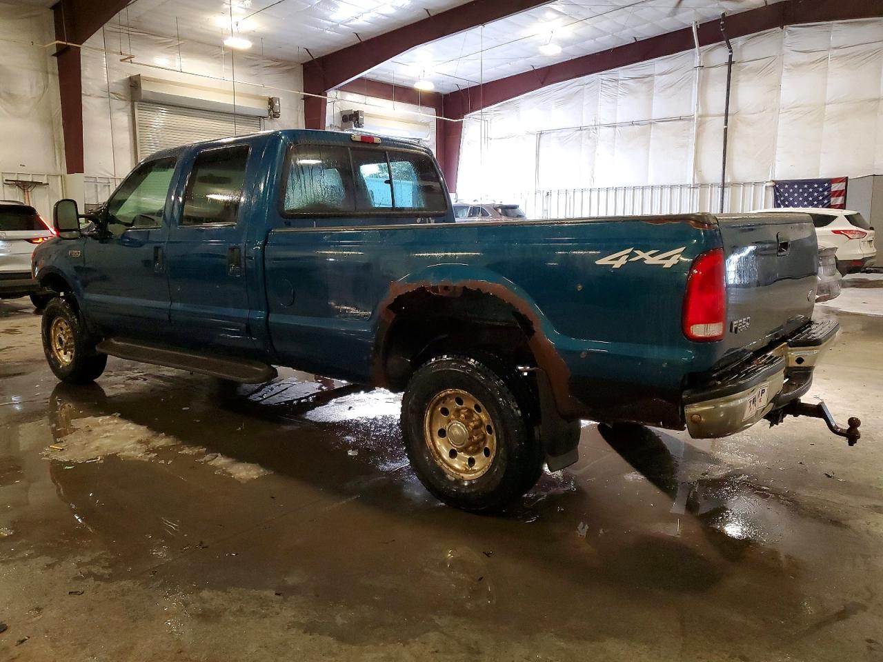 2001 FORD F350 SRW SUPER DUTY photo 2