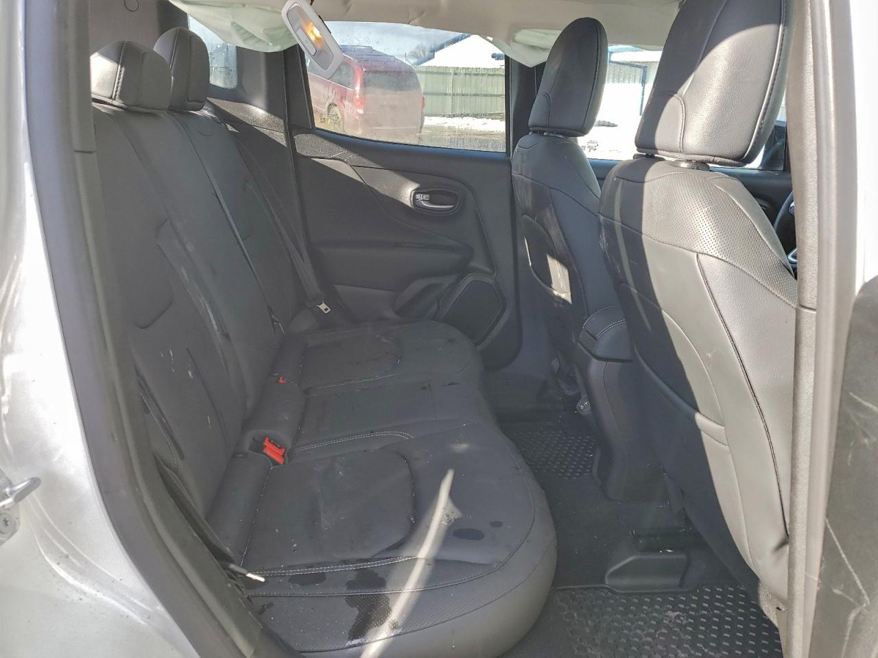 2023 JEEP RENEGADE LIMITED photo 11
