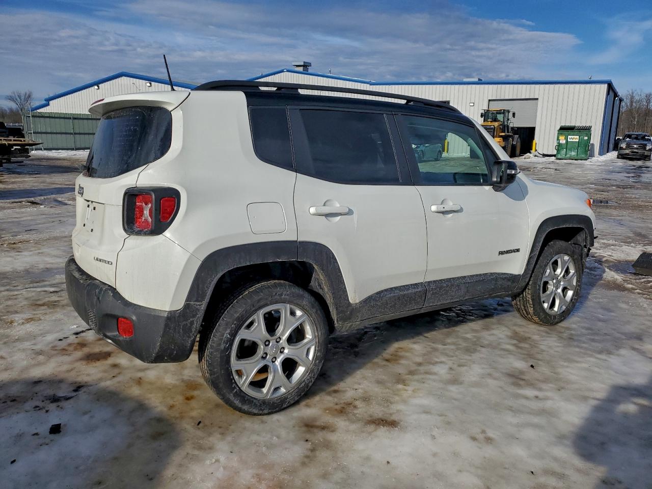 2023 JEEP RENEGADE LIMITED photo 3