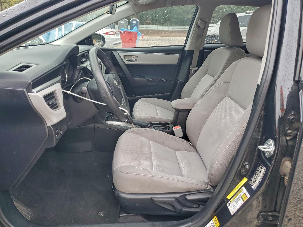 2015 TOYOTA COROLLA L photo 7