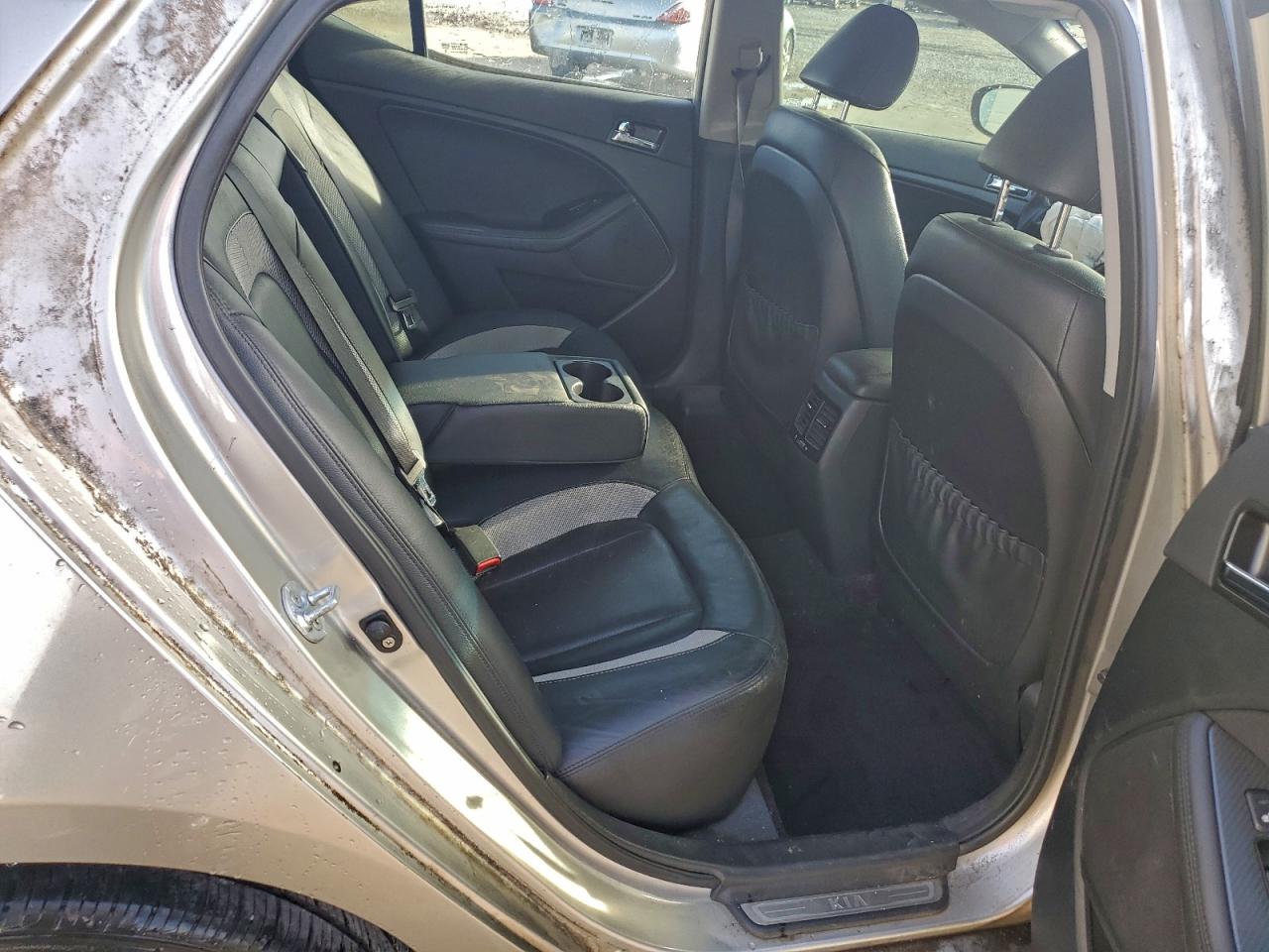 2011 KIA OPTIMA SX photo 28