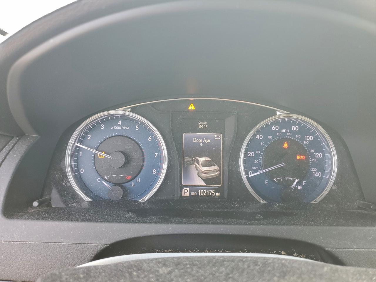 2017 TOYOTA CAMRY LE photo 9