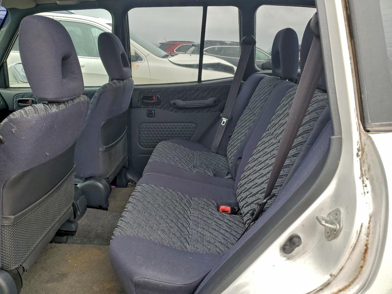 1999 TOYOTA RAV4 photo 11