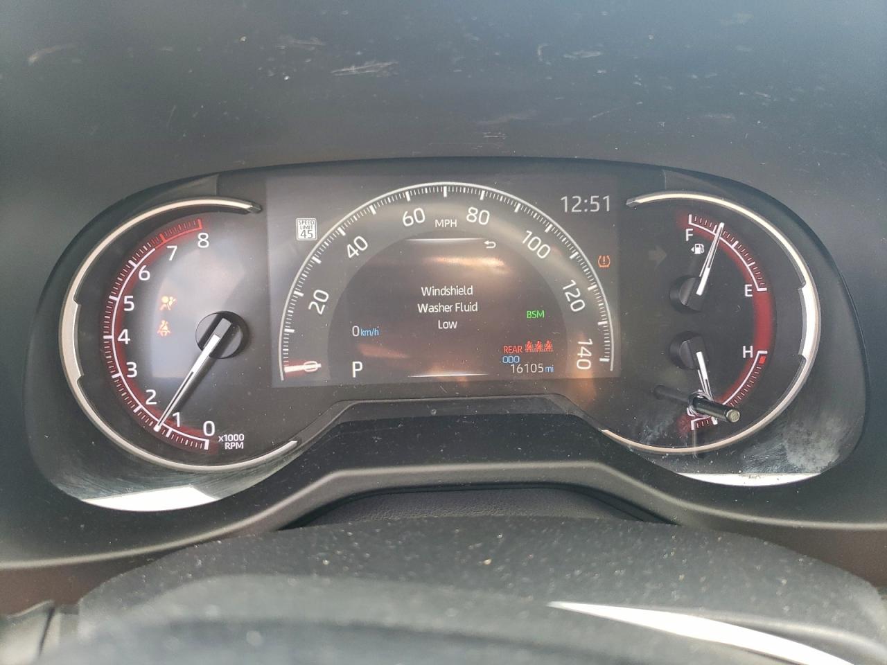 2024 TOYOTA RAV4 XLE PREMIUM photo 9