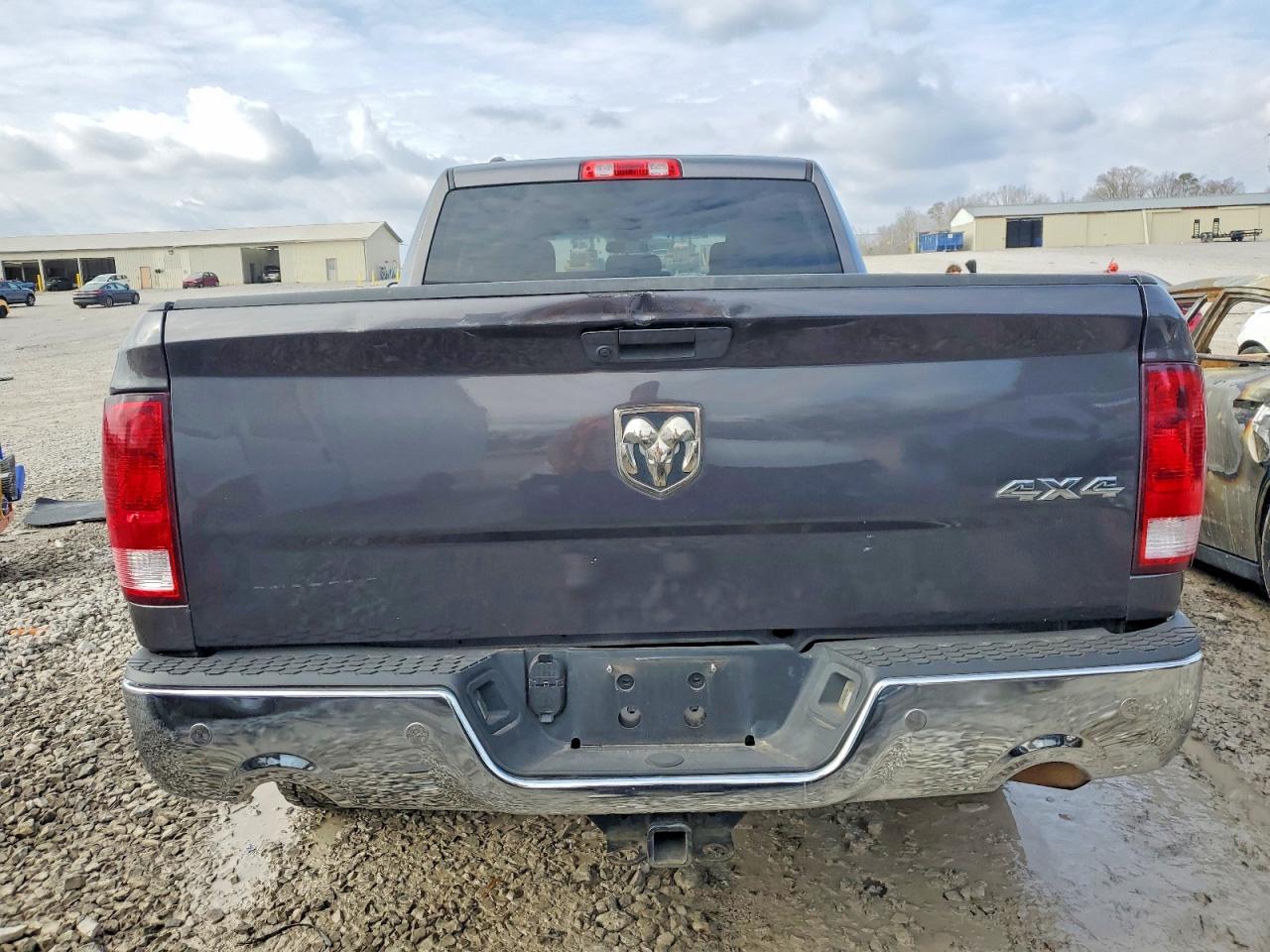 2019 RAM 1500 CLASSIC TRADESMAN photo 6