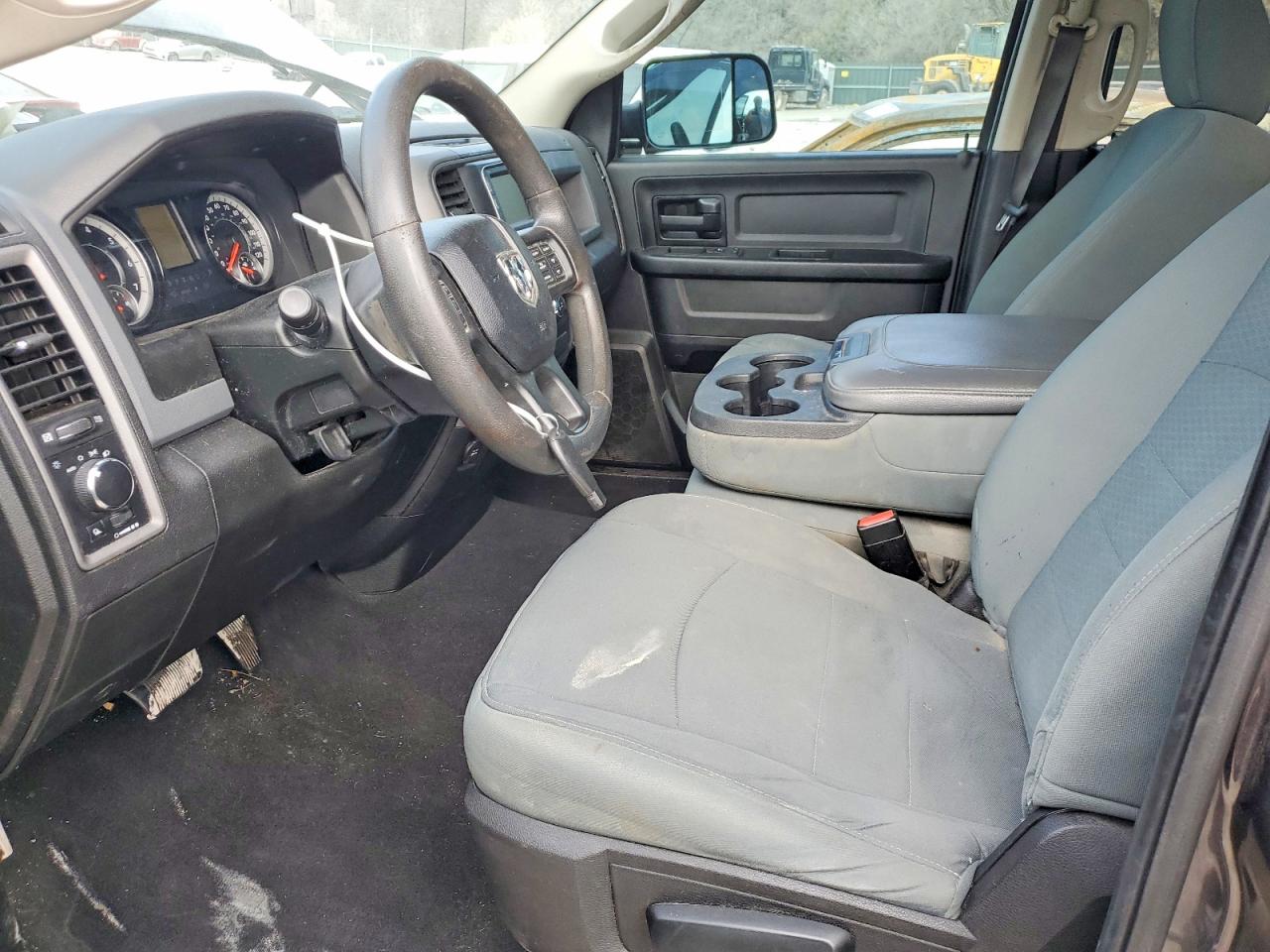 2019 RAM 1500 CLASSIC TRADESMAN photo 7