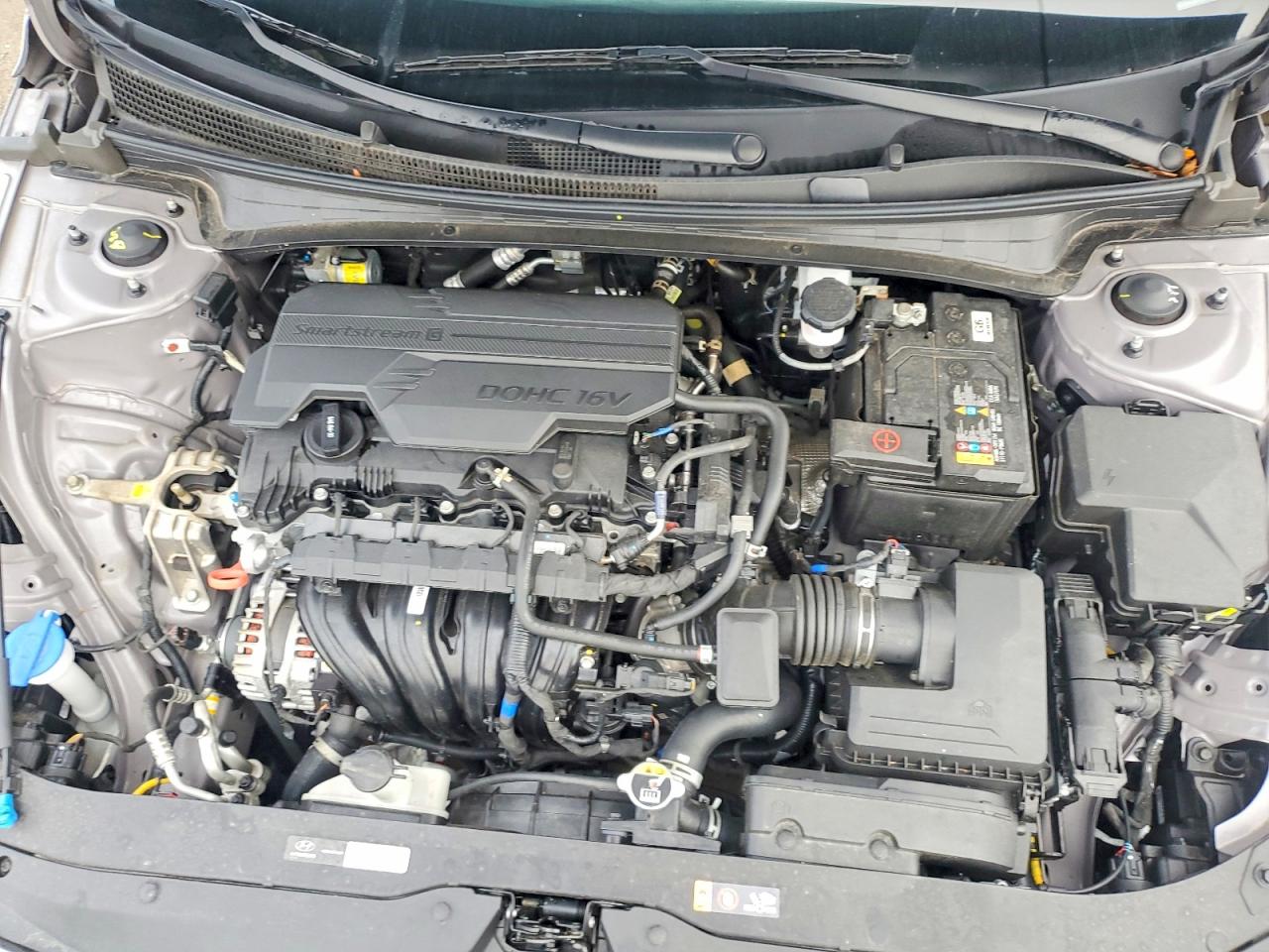 2024 HYUNDAI ELANTRA SEL photo 11