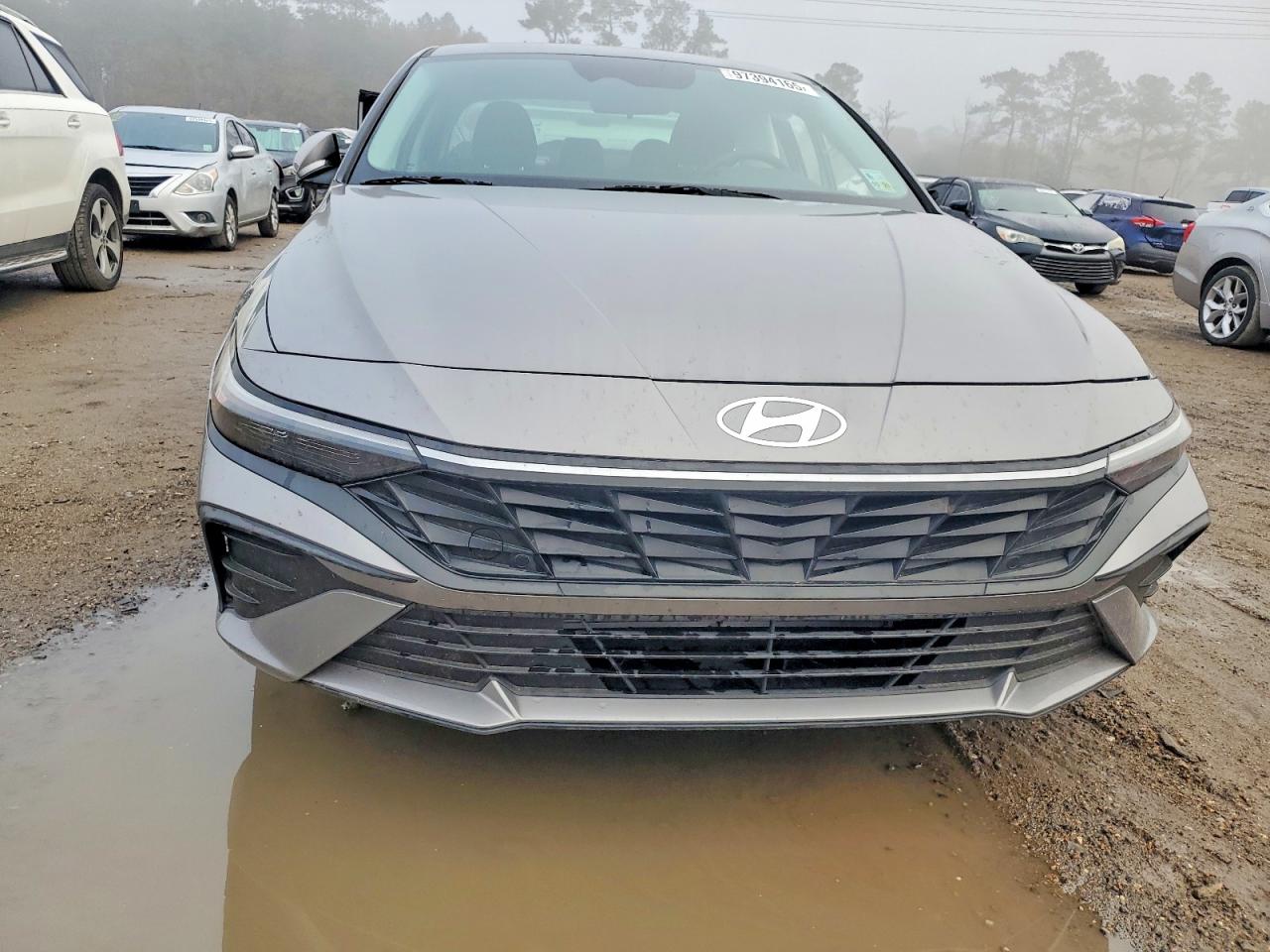2024 HYUNDAI ELANTRA SEL photo 5