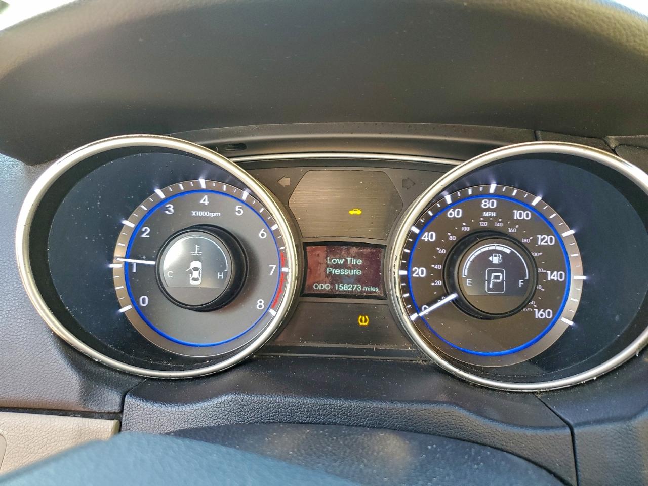 2011 HYUNDAI SONATA GLS photo 9