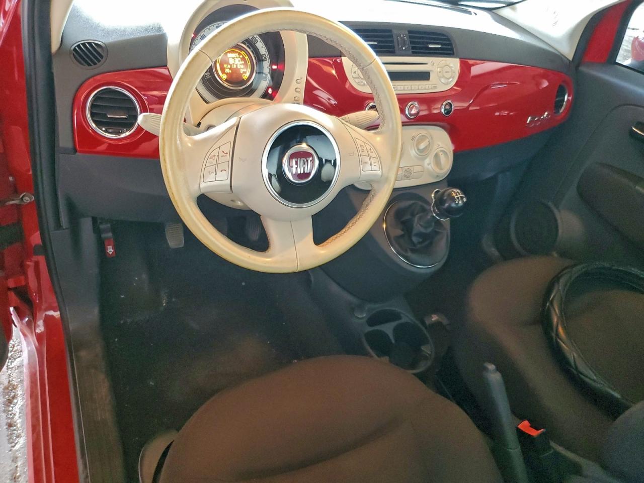 2012 FIAT 500 POP photo 8