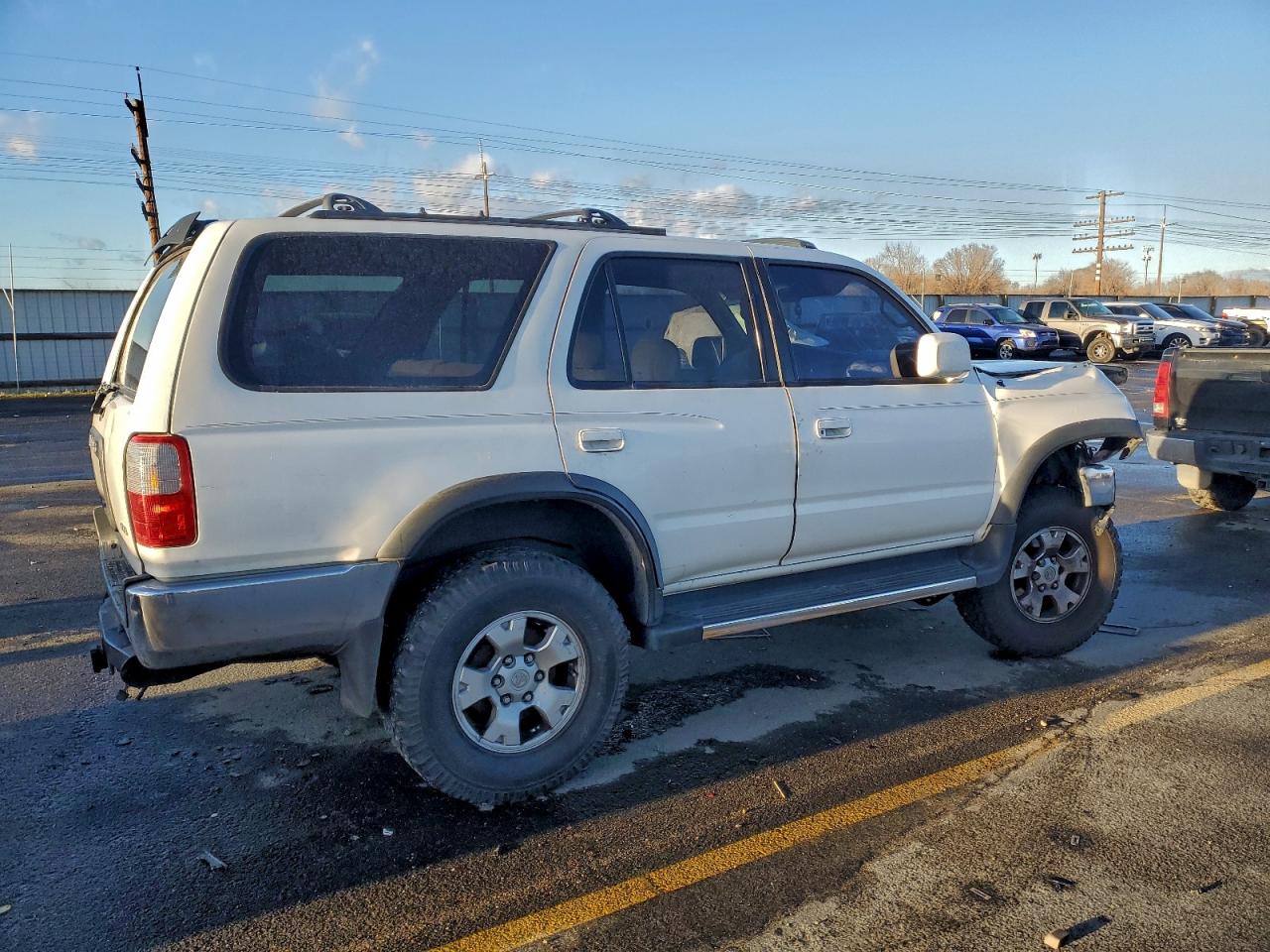 1998 TOYOTA 4RUNNER SR5 photo 3