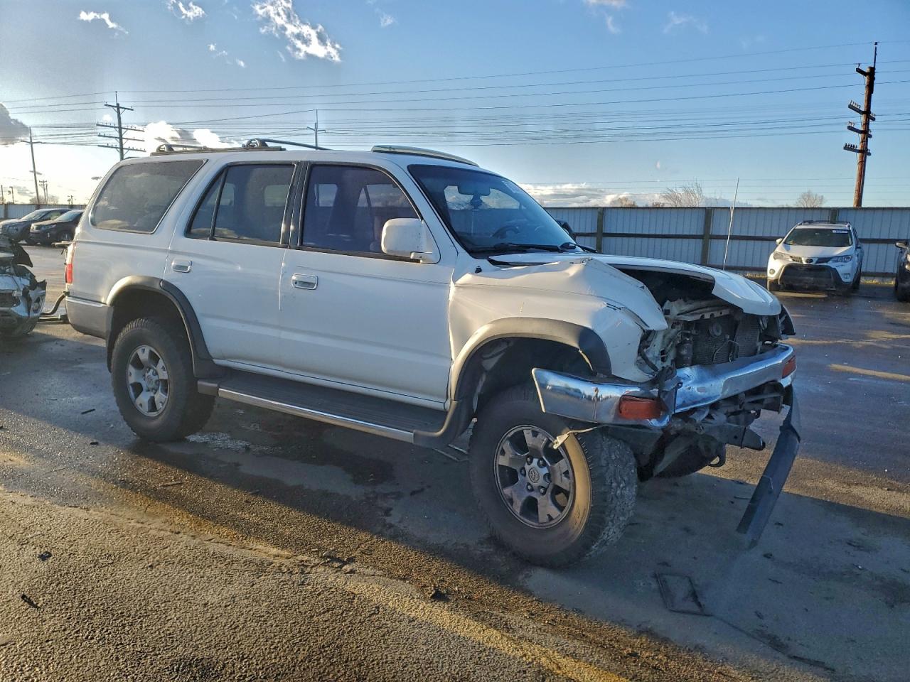 1998 TOYOTA 4RUNNER SR5 photo 4