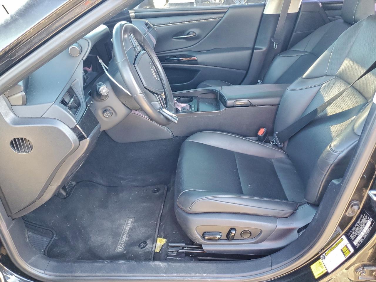 2023 LEXUS ES 300H BASE photo 7