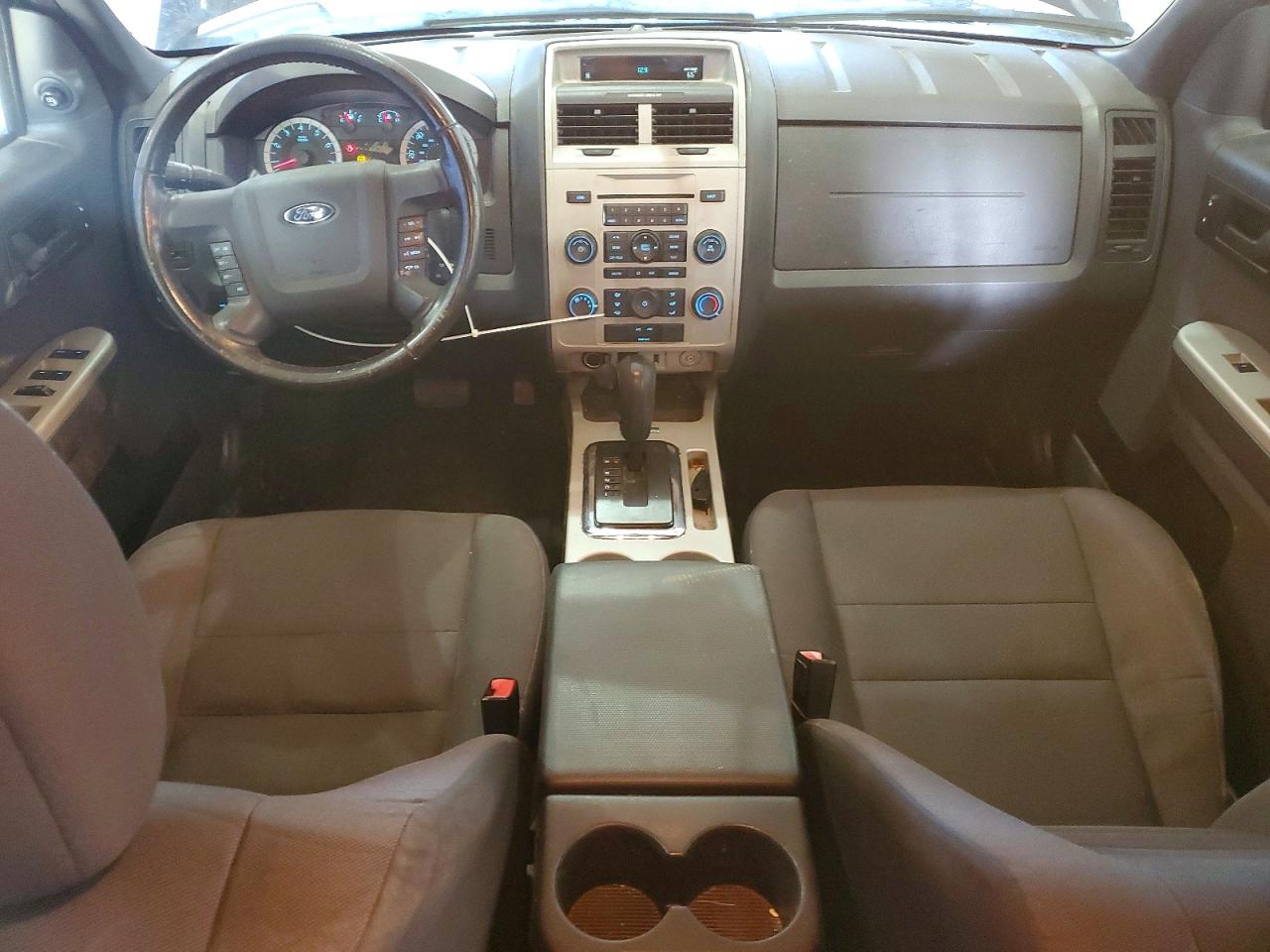 2012 FORD ESCAPE XLT photo 8