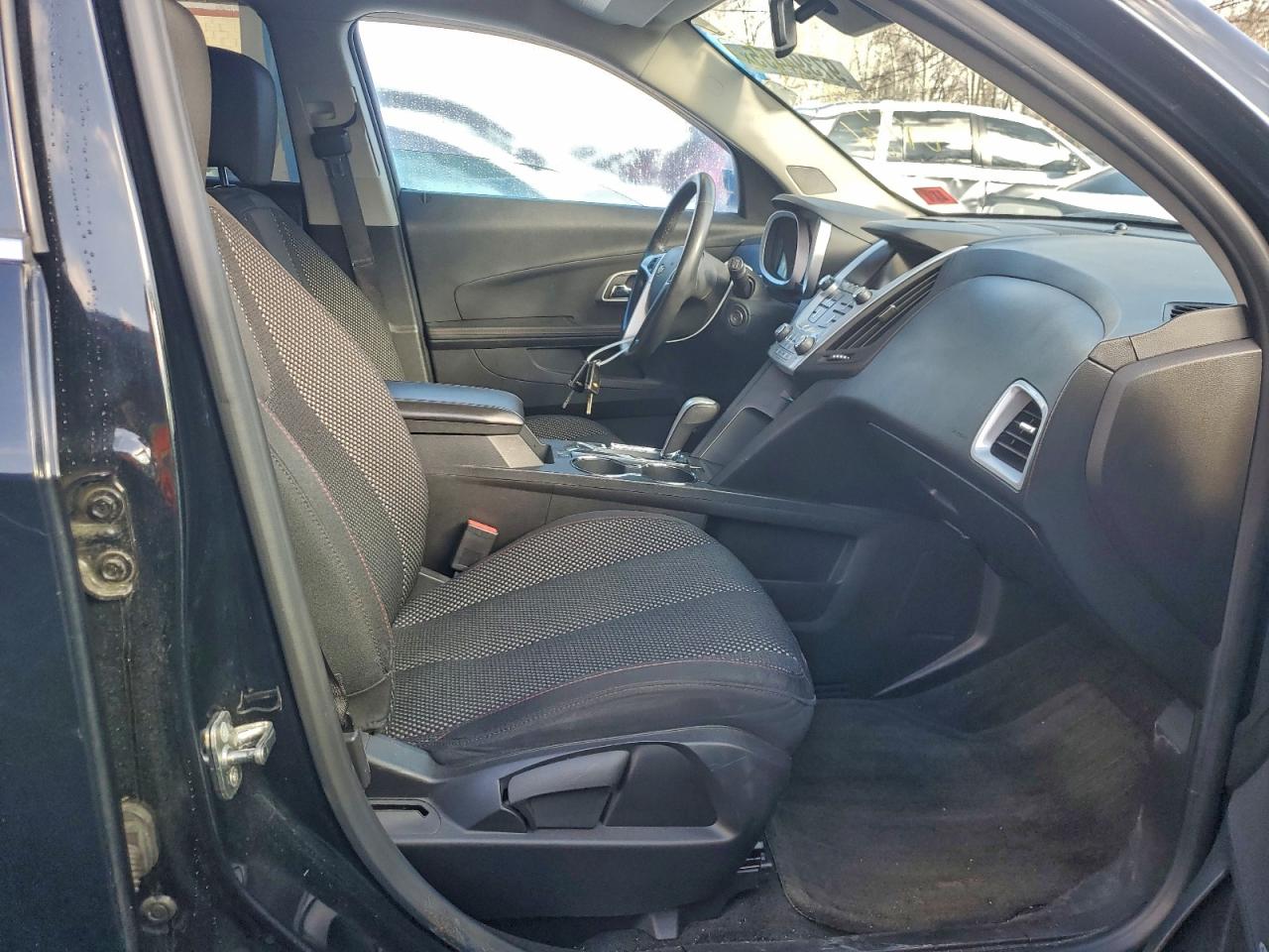 2015 CHEVROLET EQUINOX LT photo 7