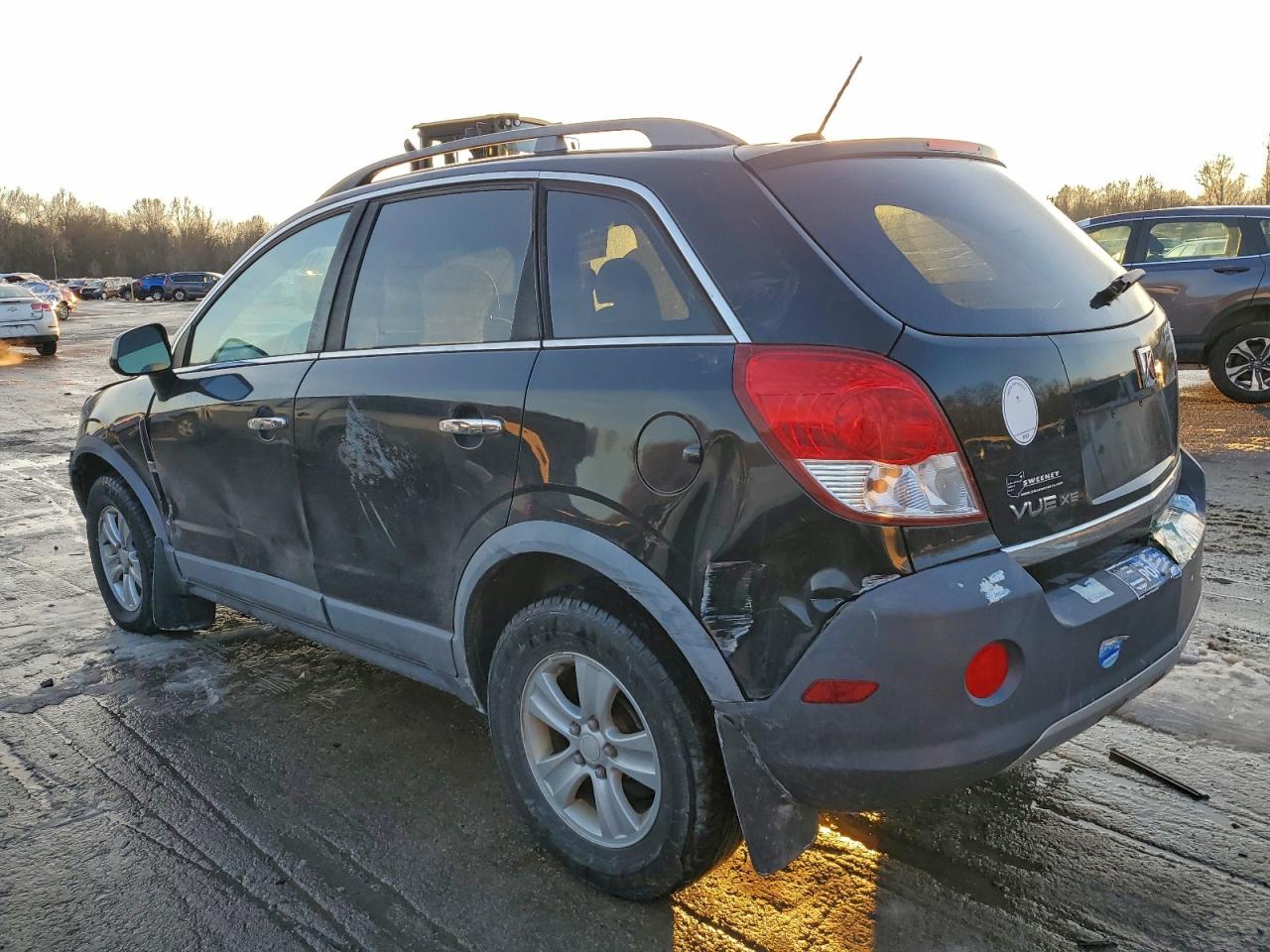 2008 SATURN VUE XE photo 2
