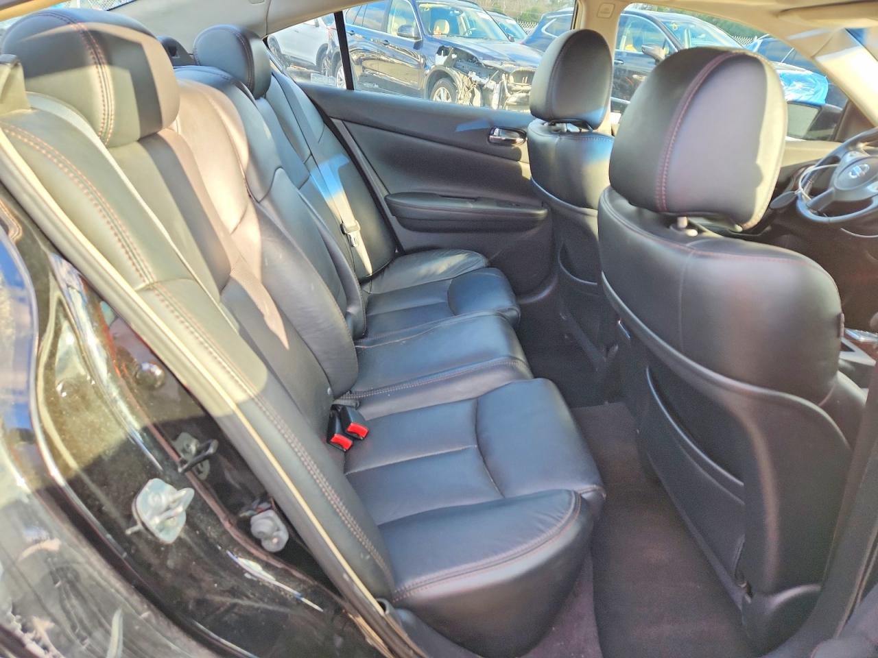 2011 NISSAN MAXIMA S photo 10