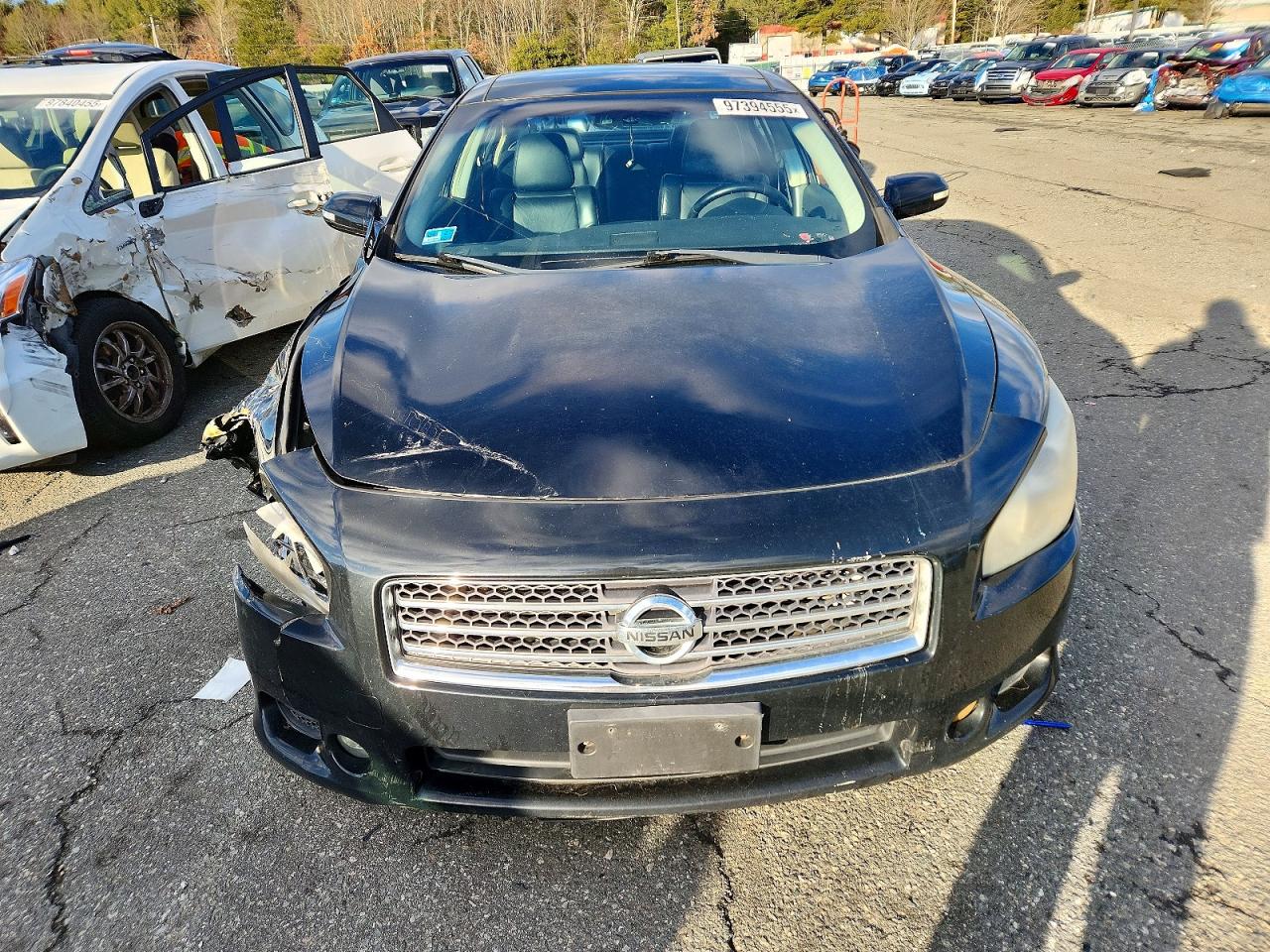 2011 NISSAN MAXIMA S photo 5