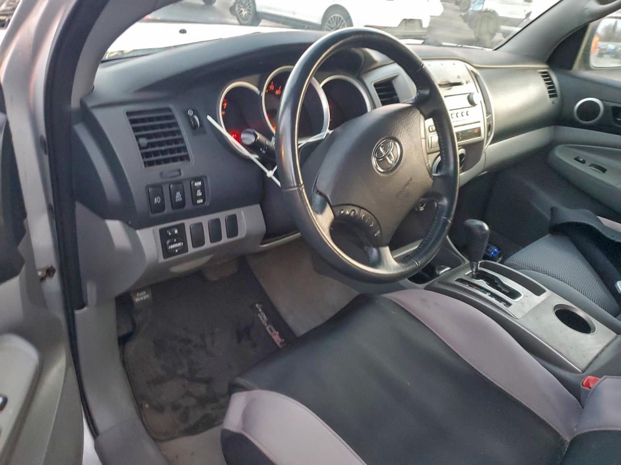 2006 TOYOTA TACOMA ACCESS CAB photo 8