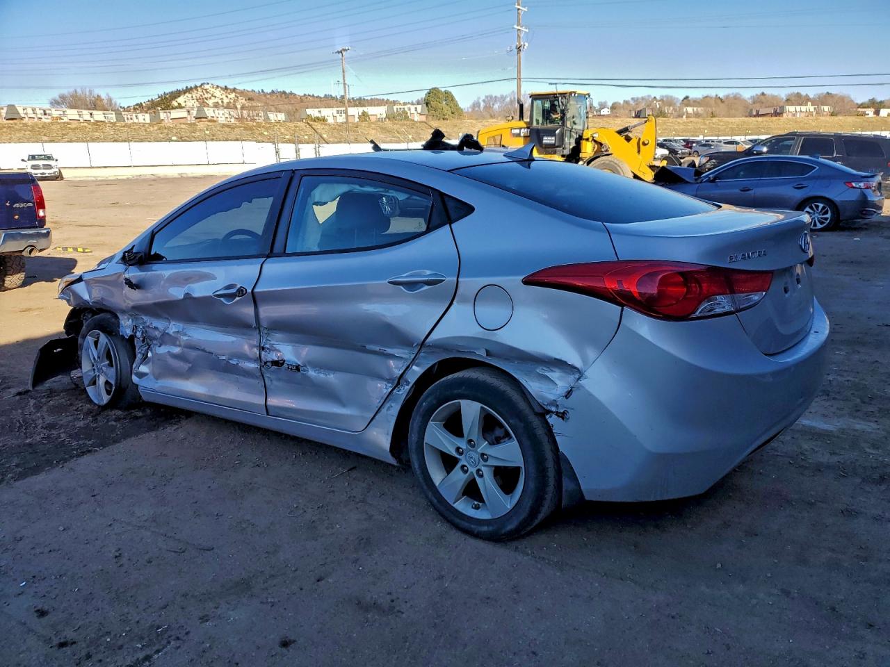 2013 HYUNDAI ELANTRA GLS photo 2