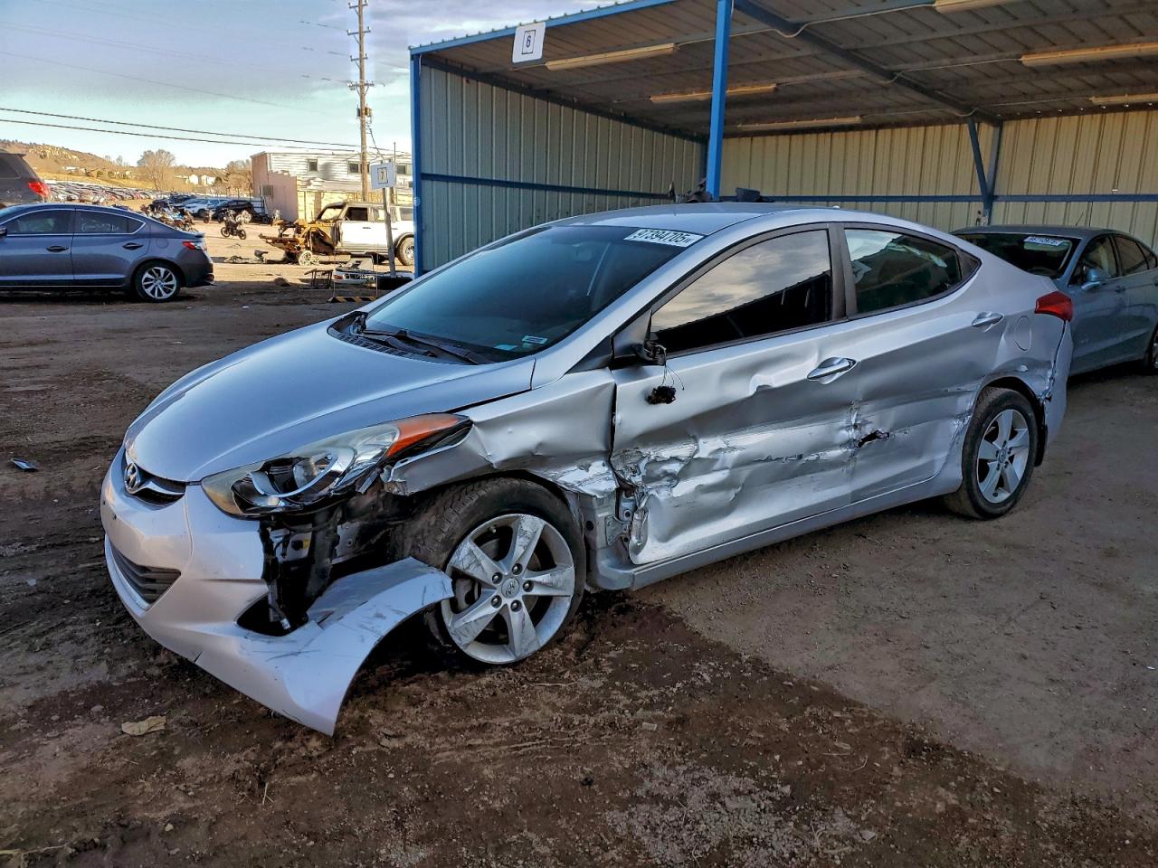 2013 HYUNDAI ELANTRA
