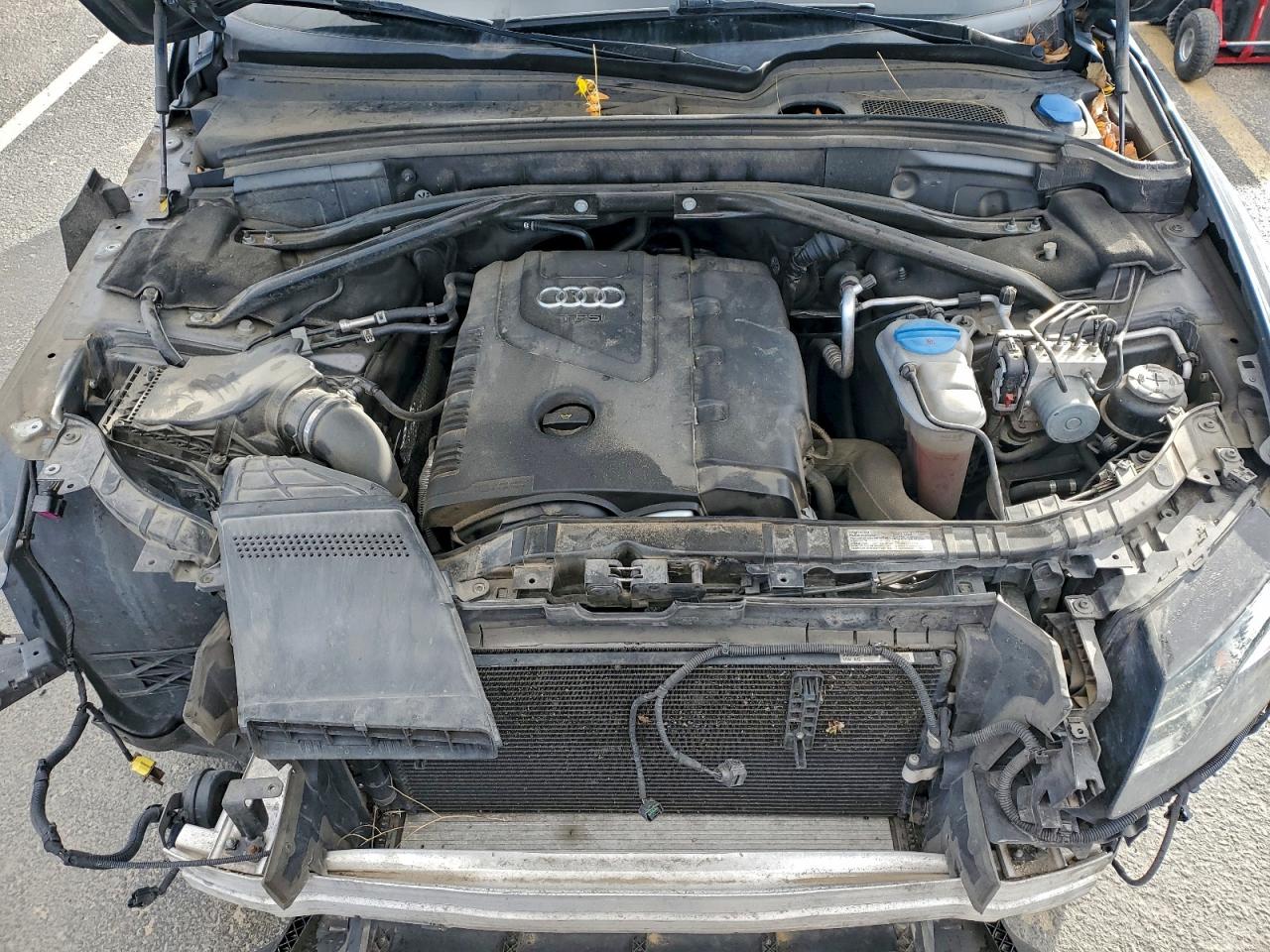 2012 AUDI Q5 PREMIUM PLUS photo 12