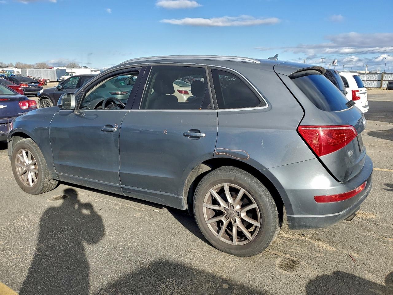 2012 AUDI Q5 PREMIUM PLUS photo 2