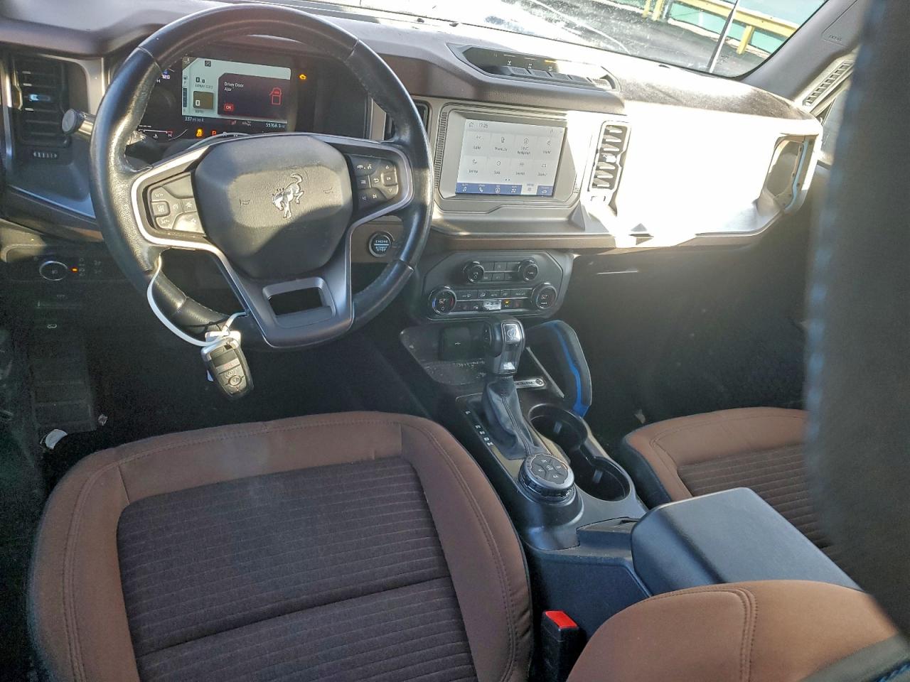 2021 FORD BRONCO BASE photo 22