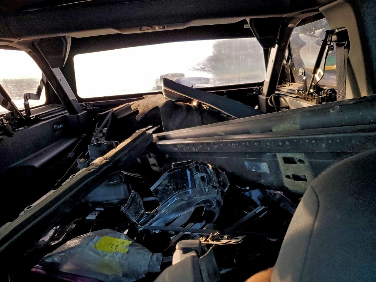 2021 FORD BRONCO BASE photo 28
