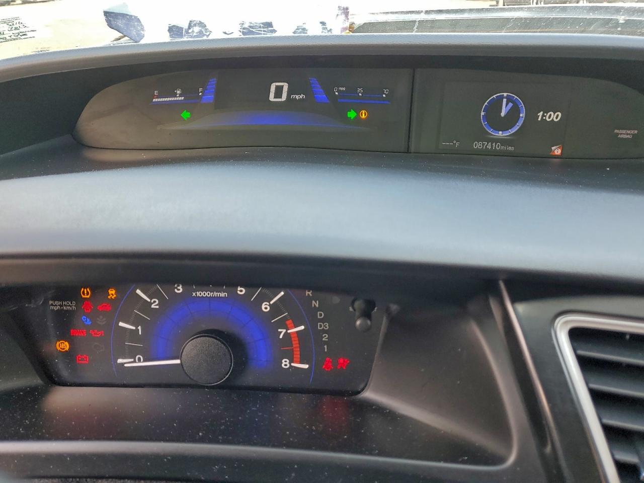 2013 HONDA CIVIC LX photo 9