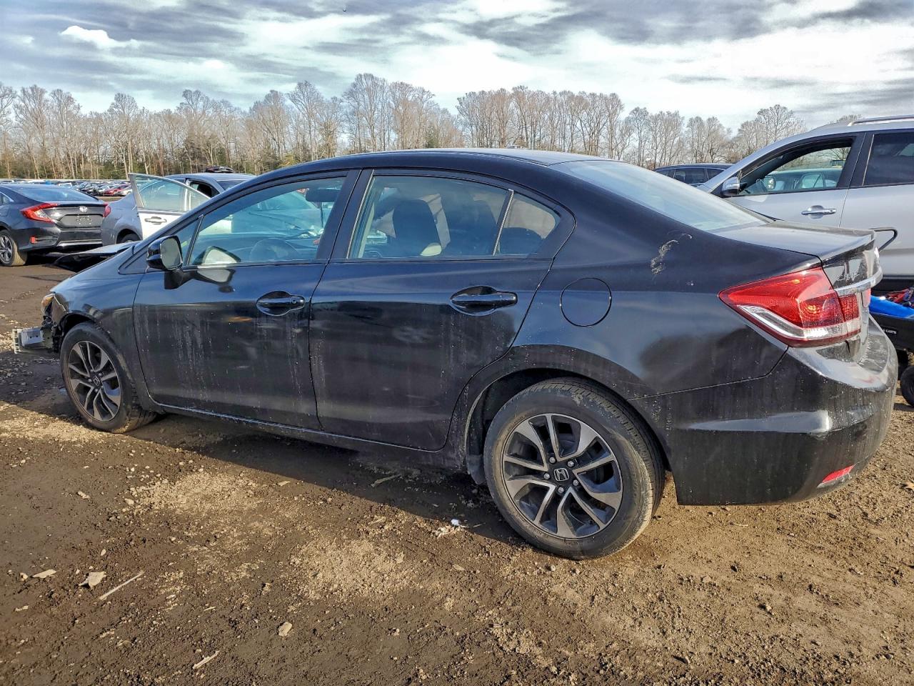 2013 HONDA CIVIC LX photo 2
