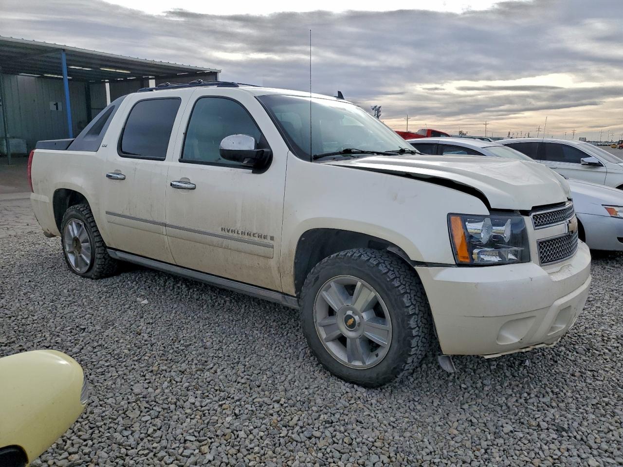 2009 CHEVROLET AVALANCHE K1500 LS photo 4