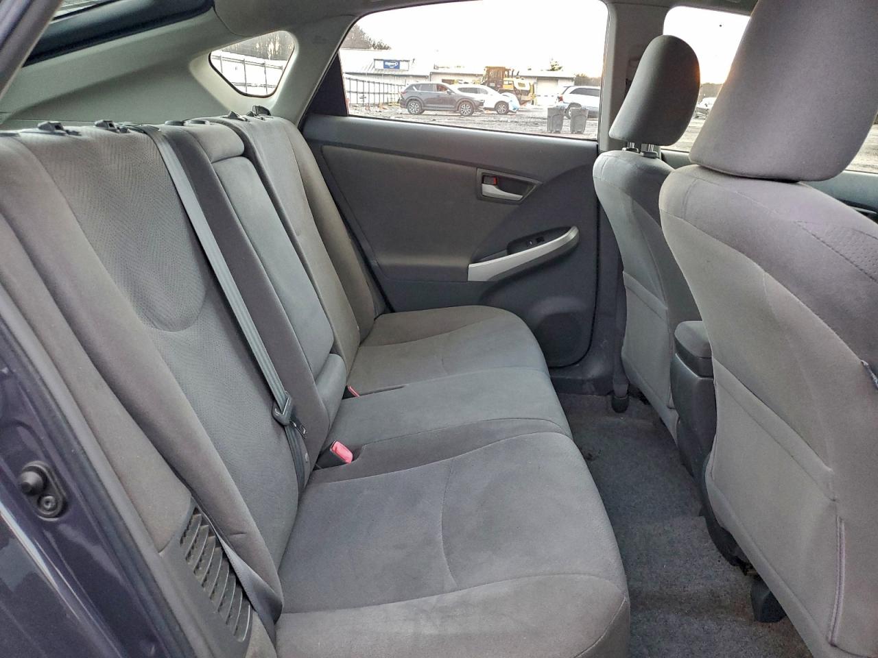 2010 TOYOTA PRIUS photo 10