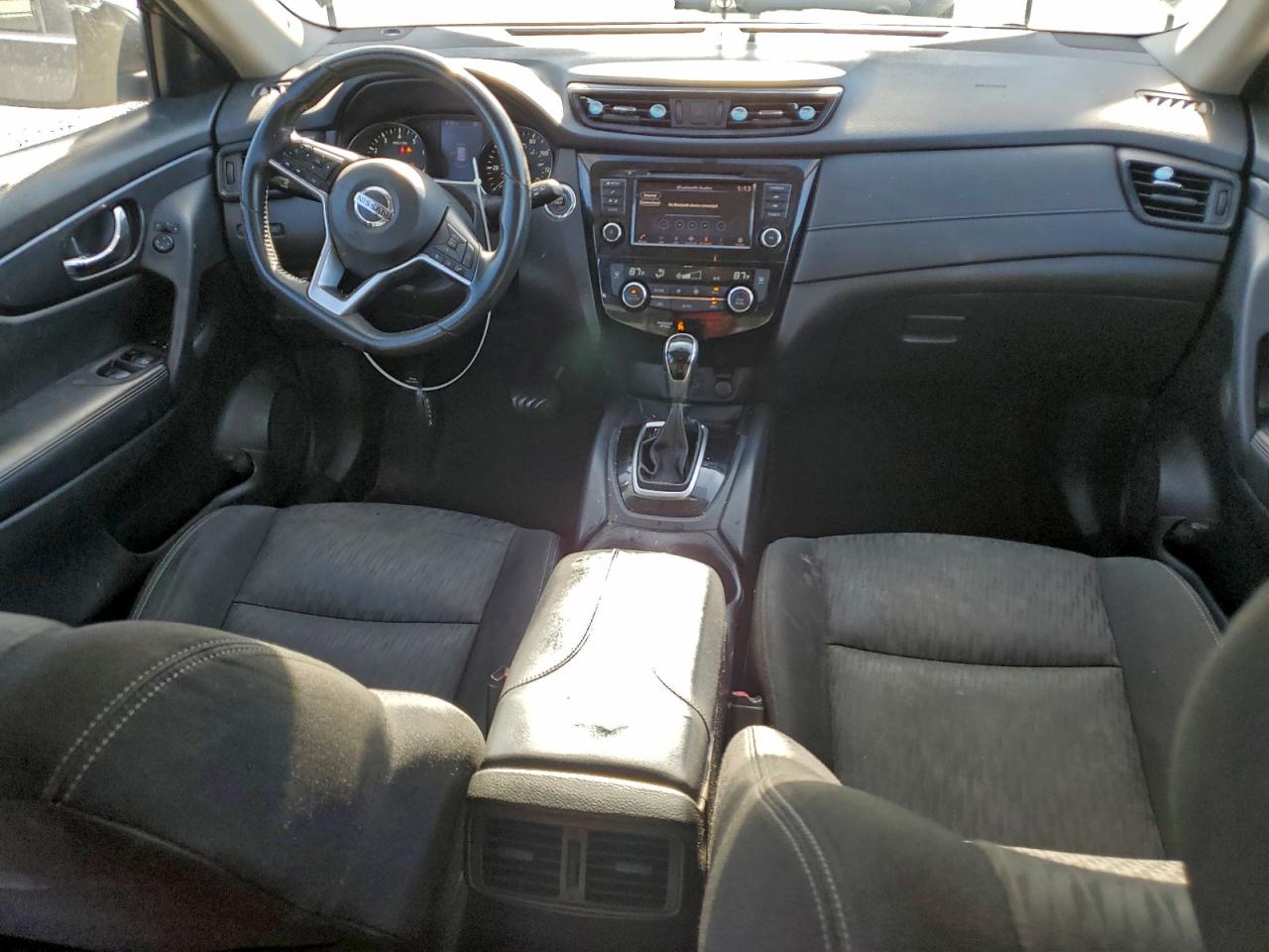2018 NISSAN ROGUE S photo 8