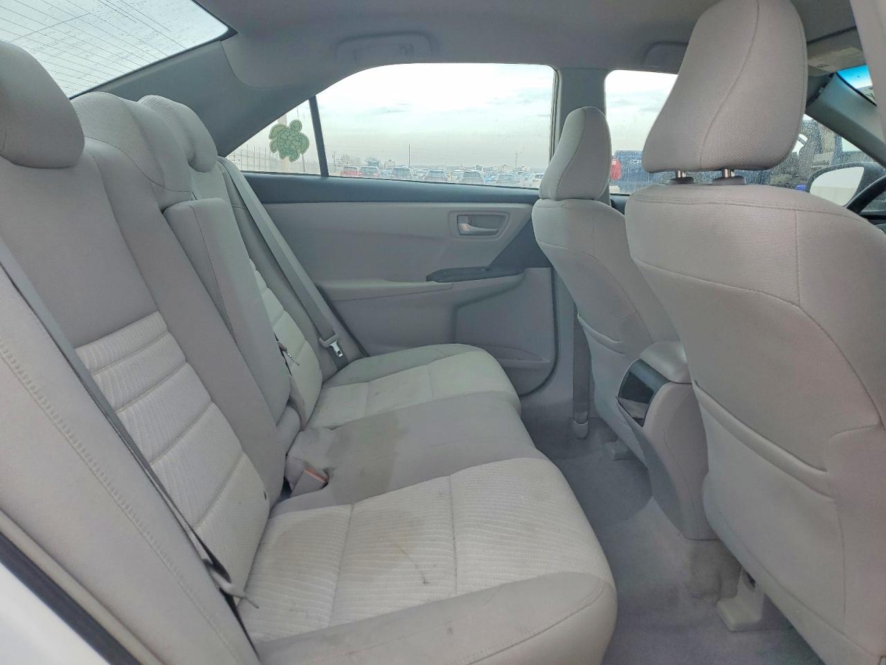 2017 TOYOTA CAMRY LE photo 9