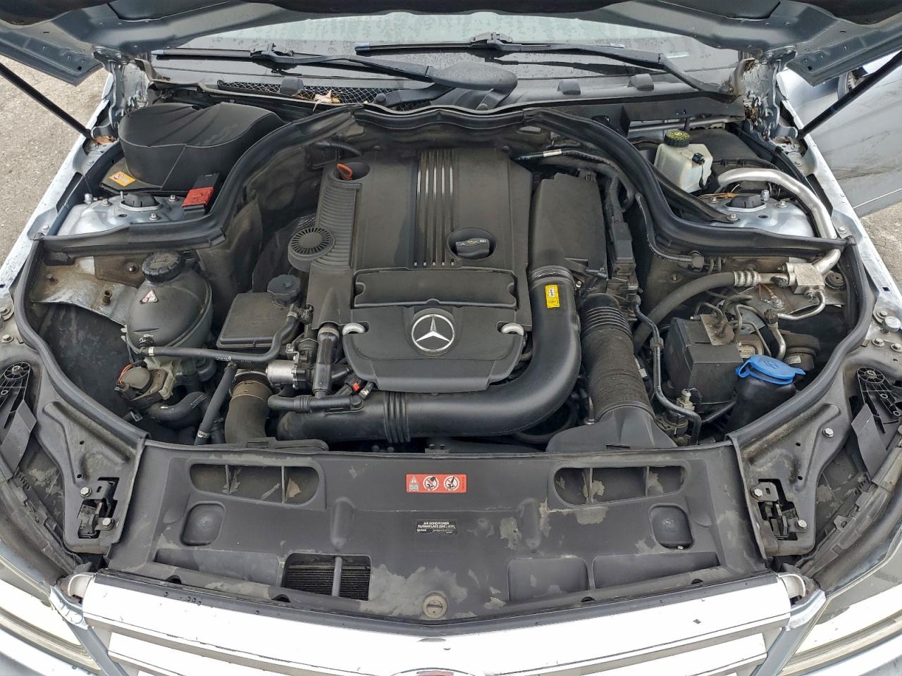 2013 MERCEDES-BENZ C 250 photo 31