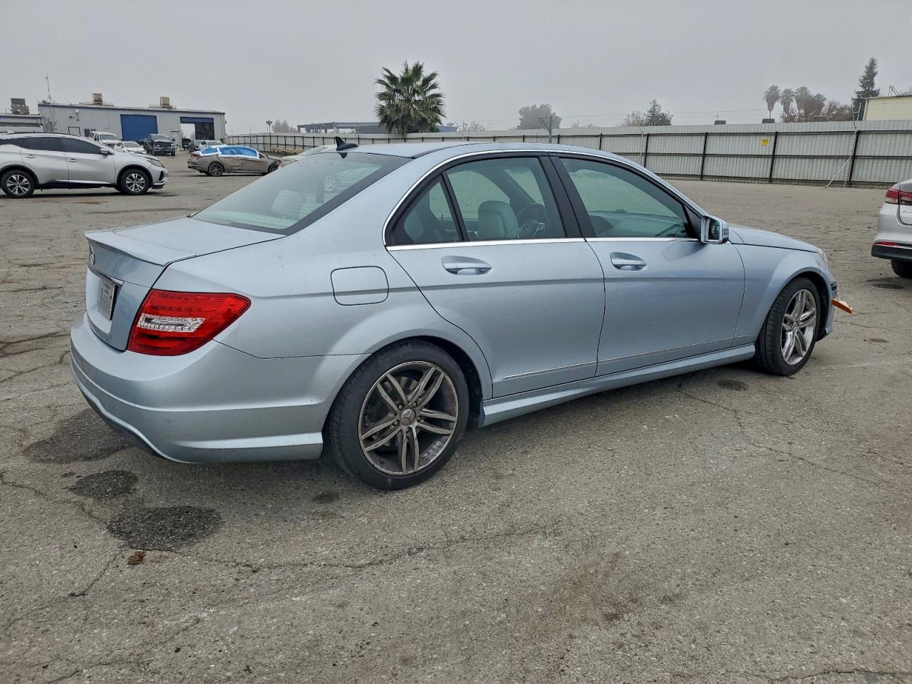 2013 MERCEDES-BENZ C 250 photo 7