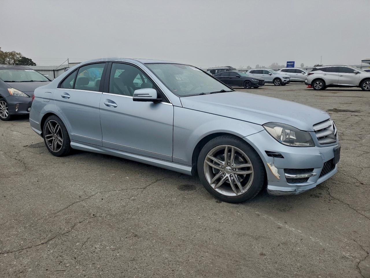 2013 MERCEDES-BENZ C 250 photo 10